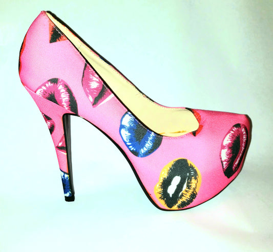 Pink Kisses heel